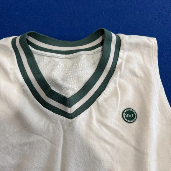 Set Active Cropped Tank - Picture 2 of 3